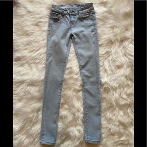 Women’s/Juniors skinny jeans